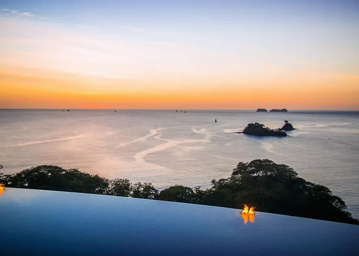Hotel Casa Chameleon Catalinas - Adults Only 4*