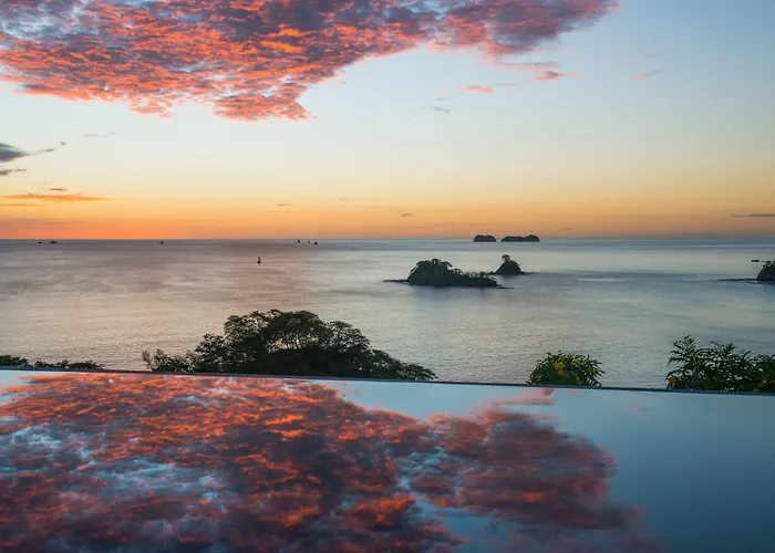 Casa Chameleon Catalinas - Adults Only Hotel