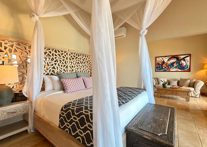 Casa Chameleon Catalinas - Adults Only Hotel