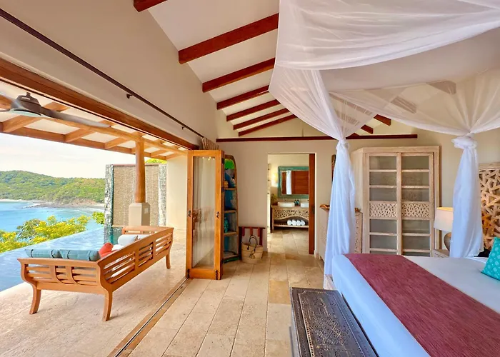 Hotel Casa Chameleon Catalinas - Adults Only 4*